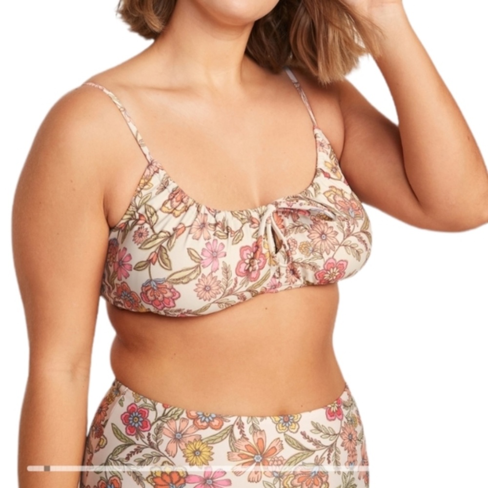 2/$20 NEW Old Navy gathered keyhole bikini top floral wallflowers size M